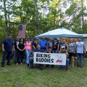 Meet your Posher, Holly